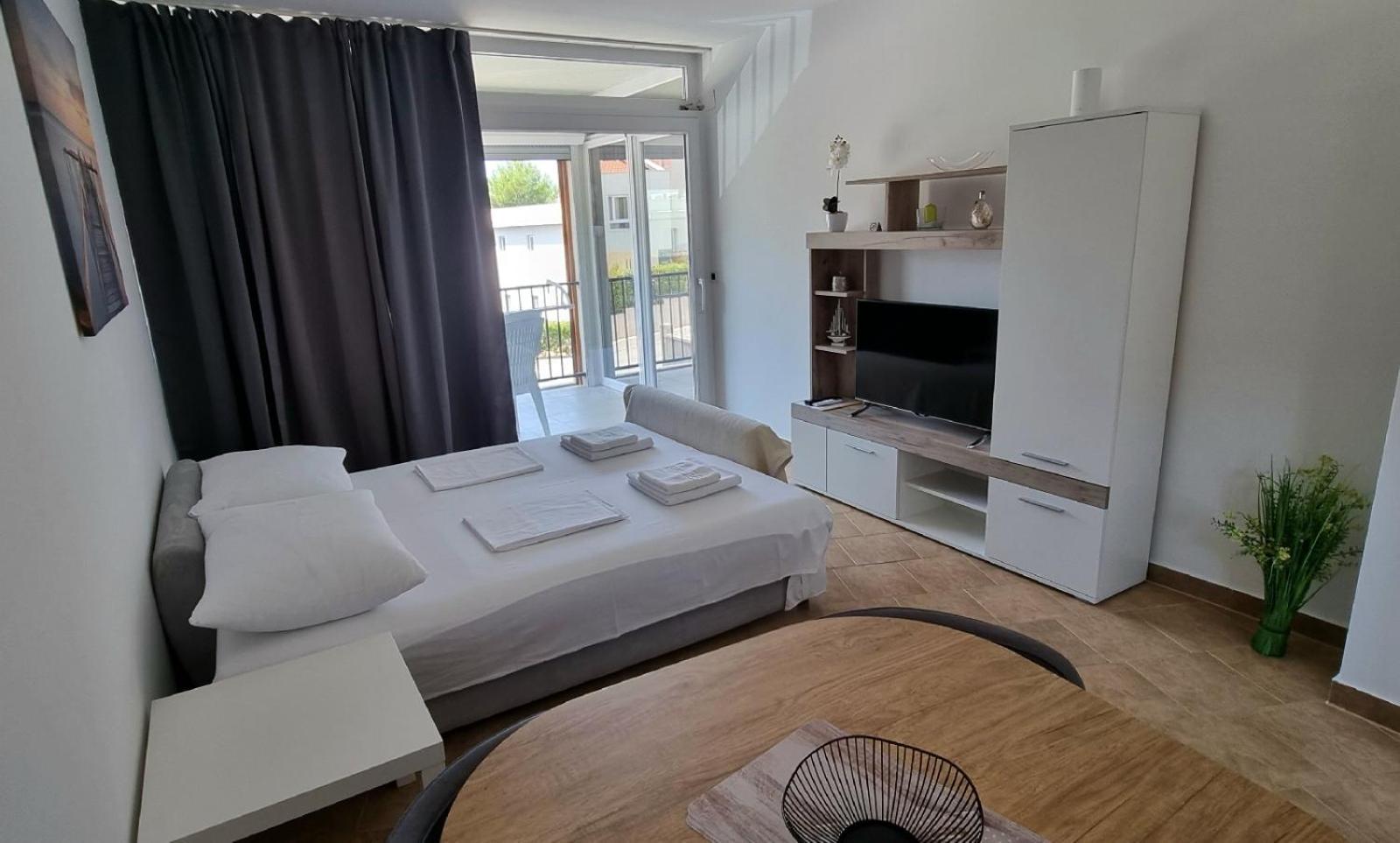 Apartmani Sunce I More プレマントゥーラ エクステリア 写真